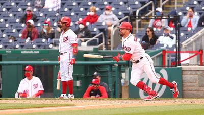 Phillies derrotan 6-5 a Giants en 10 innings con noche brillante de Schwarber