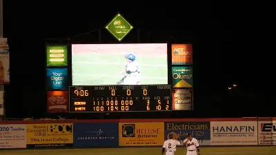New York Mets superan 3-1 a Arizona Diamondbacks en una batalla de 10 innings