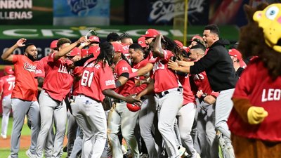 Leones del Escogido a un escalon del bicampeonato
