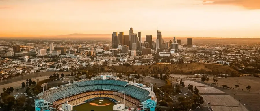 Dodgers vencen 8-3 a Astros en Houston con dominio de Yamamoto y ofensiva contundente