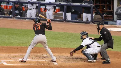 Padres sobreviven al drama en extra innings y dejan tendidos a los Cardinals en Petco Park